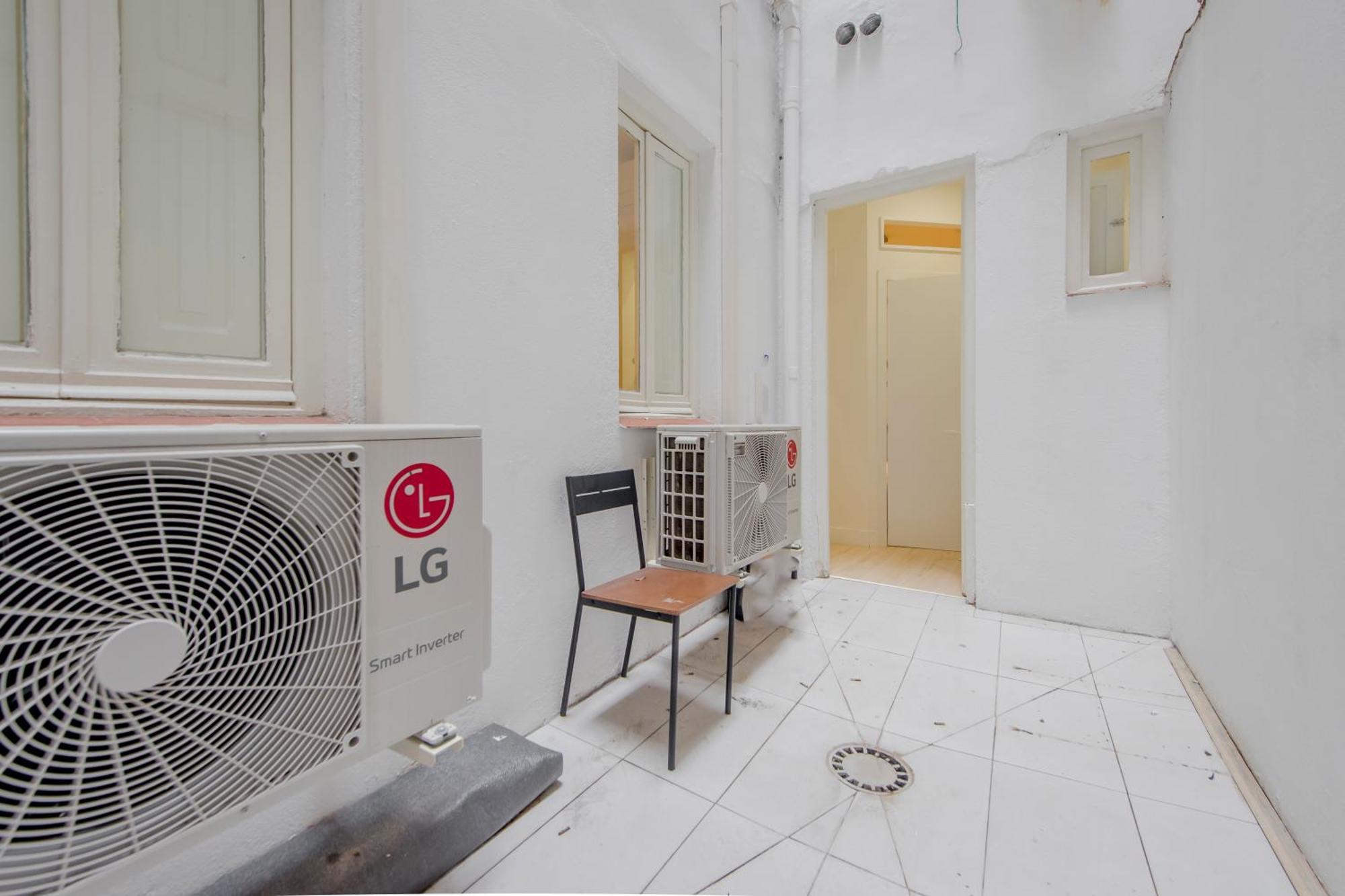Apartamento Nuevo Apt Para 7 Pax En Malasana - Gran Via E1 Madrid Exterior foto