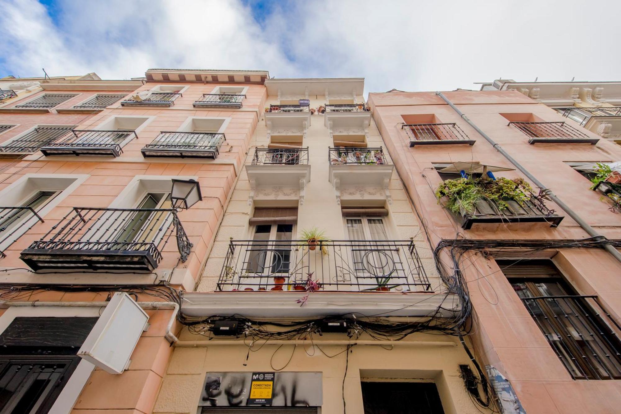 Apartamento Nuevo Apt Para 7 Pax En Malasana - Gran Via E1 Madrid Exterior foto