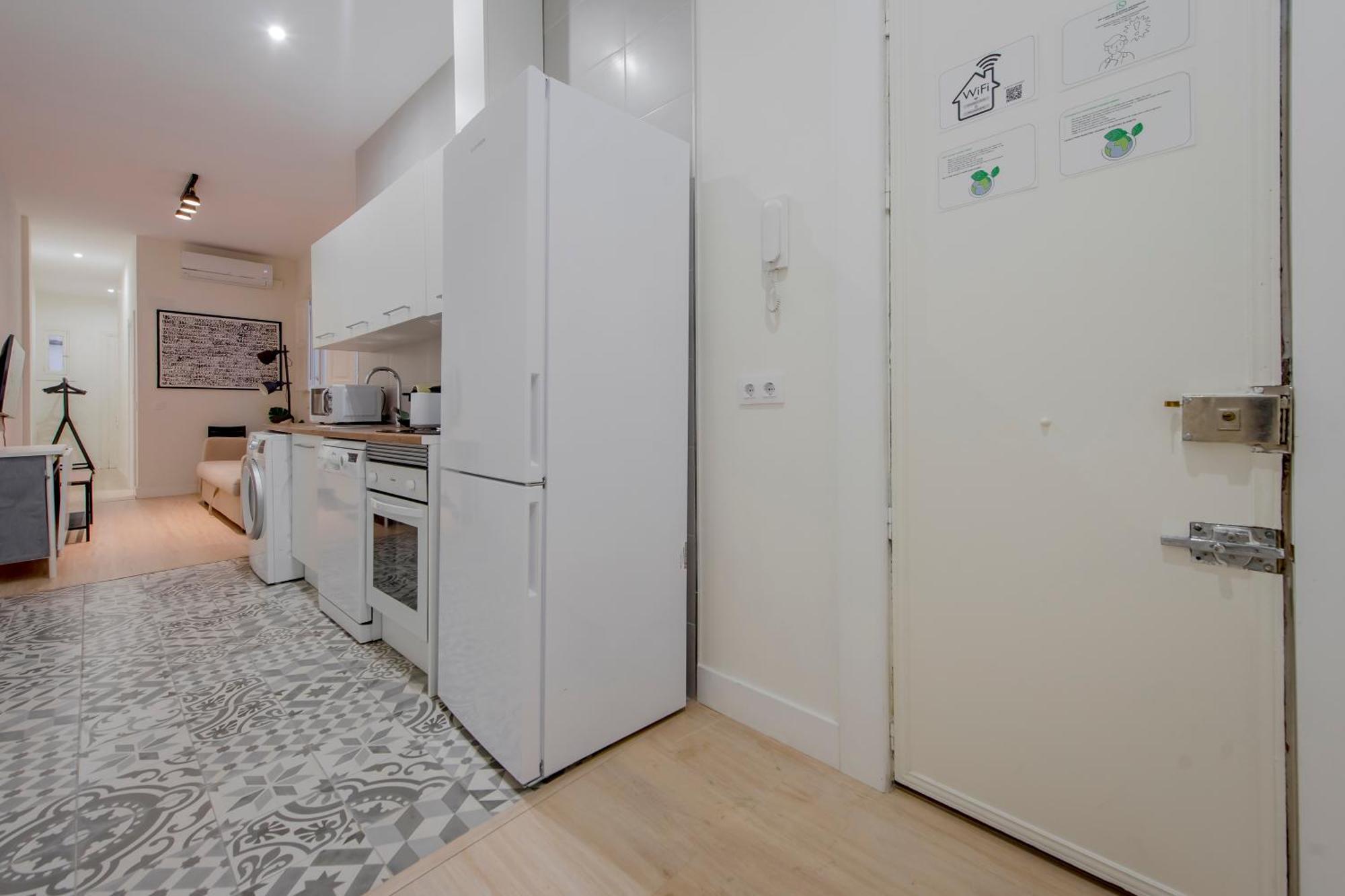 Apartamento Nuevo Apt Para 7 Pax En Malasana - Gran Via E1 Madrid Exterior foto