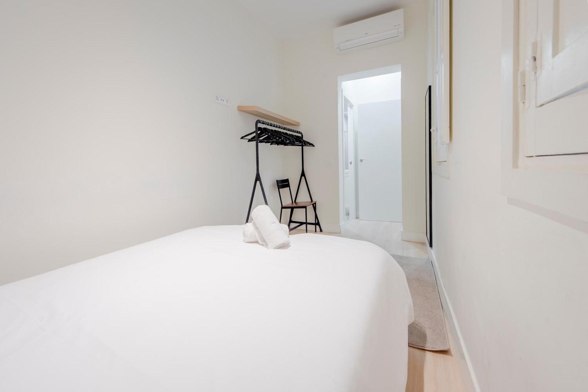 Apartamento Nuevo Apt Para 7 Pax En Malasana - Gran Via E1 Madrid Exterior foto
